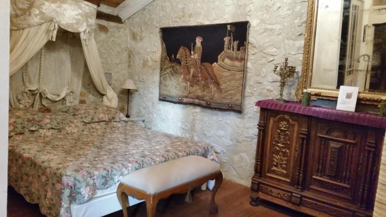 Bed and Breakfast La Ferme De Jeanne Saint-Girons  Esterno foto