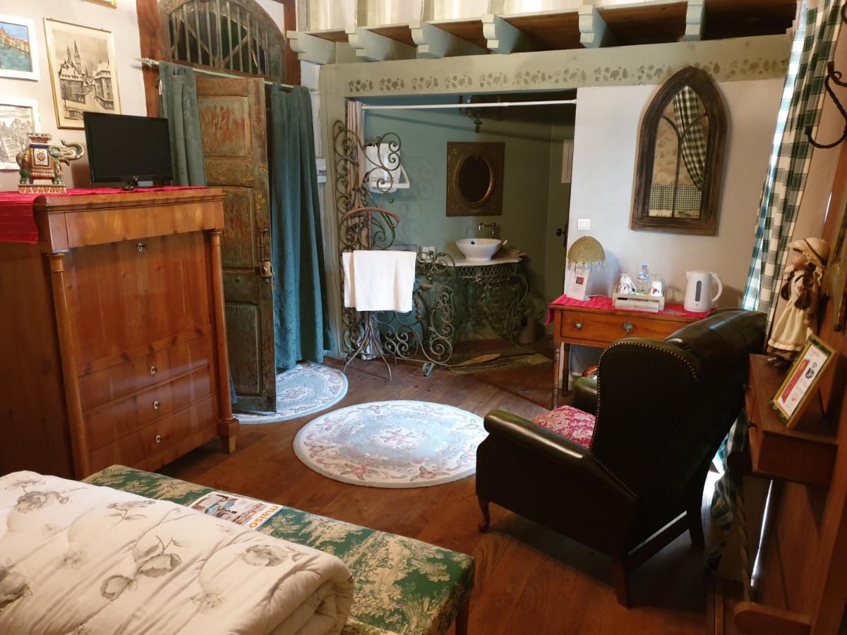 Bed and Breakfast La Ferme De Jeanne Saint-Girons  Esterno foto